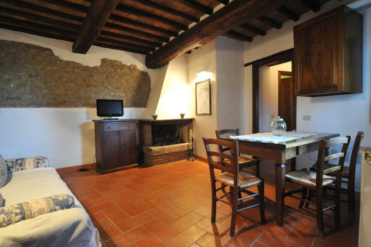 La Casa Nel Castello Di Gaiche Daire Piegaro  Dış mekan fotoğraf